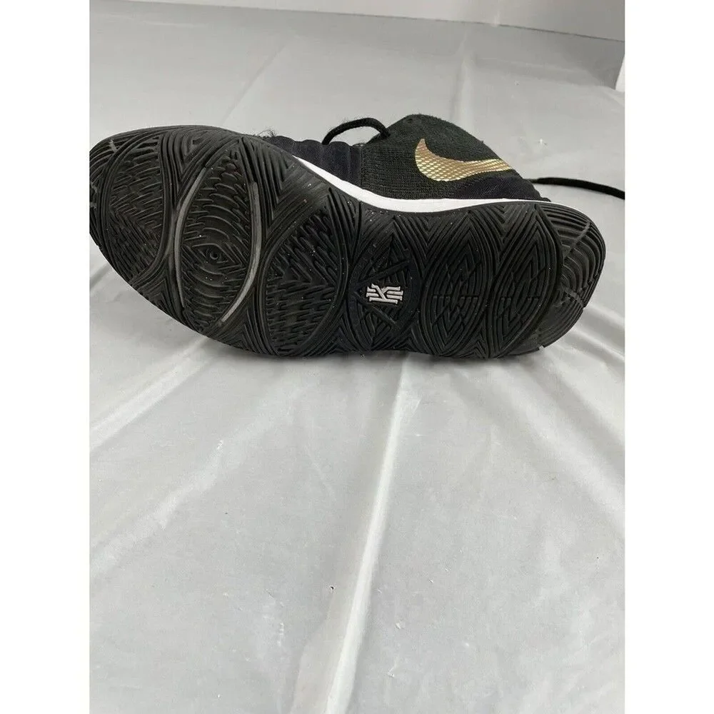 Nike product pair